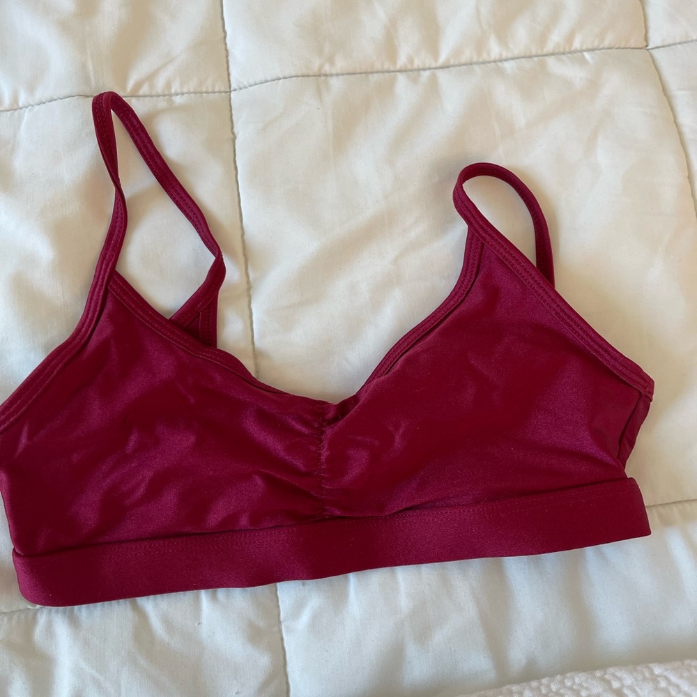 Fabletics sports bra